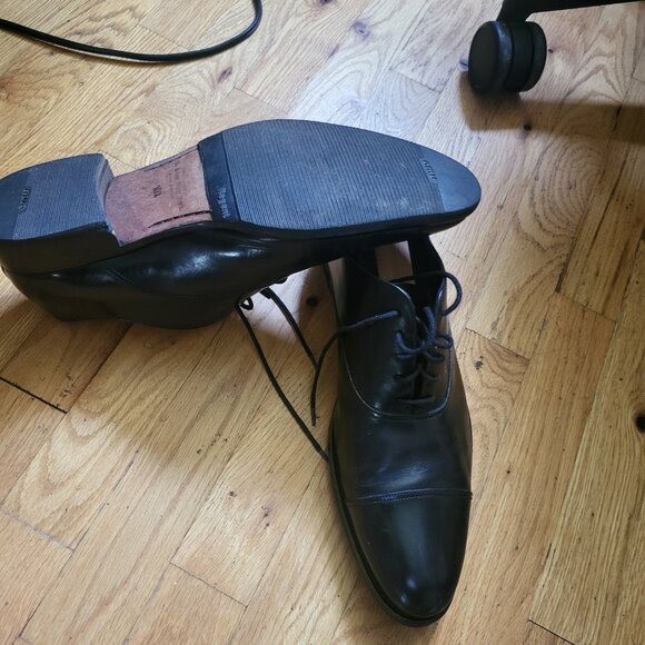 Brown dress shoes